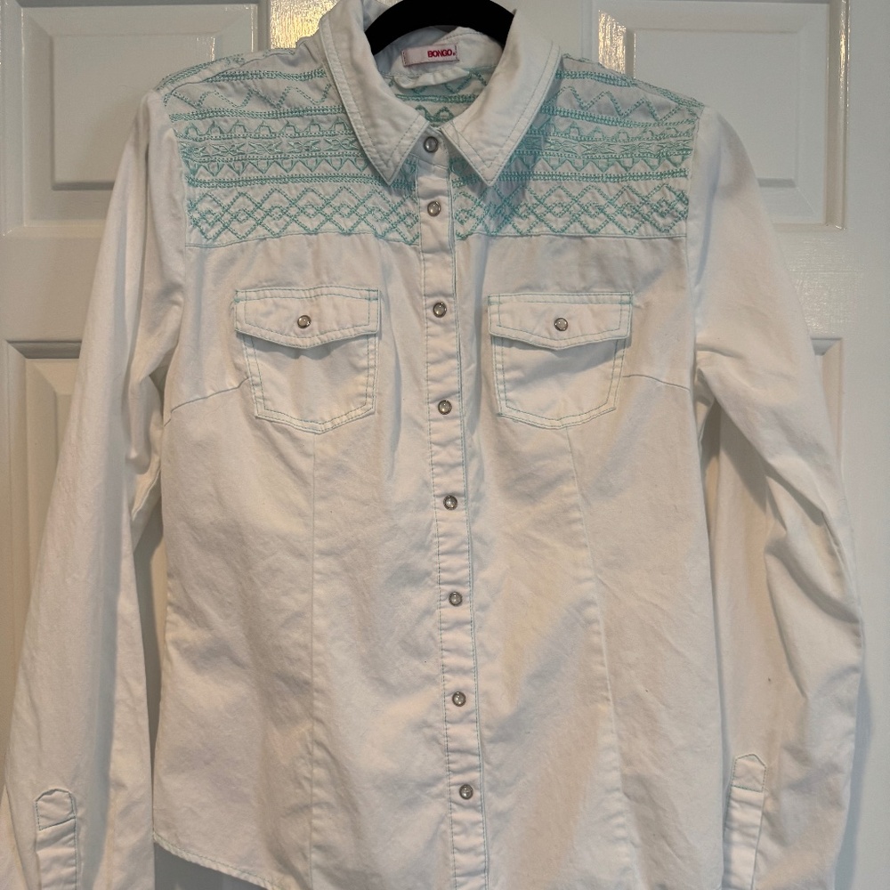BONGO White Button-Down Shirt with Teal Embroidered Yoke